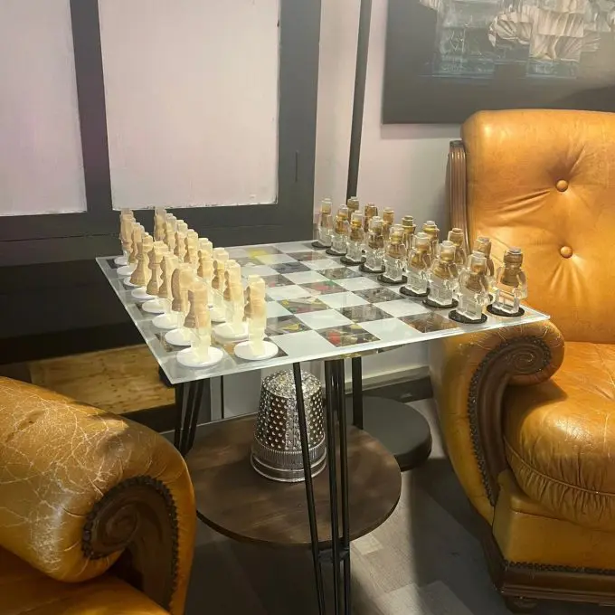 Alter Ego Chessboard
