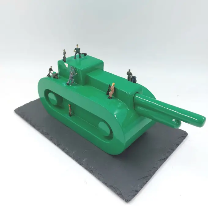 Alter Ego Diorami Tank